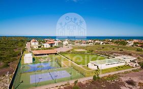 Carneiros Beach Resort
